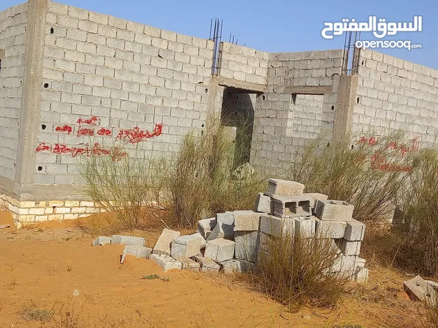 100 m2 2 Bedrooms Townhouse for Sale in Tripoli Wadi Al-Rabi