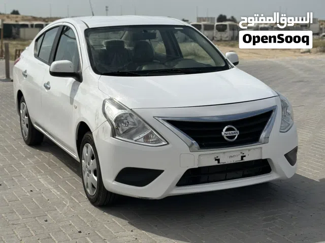 2021 نيسان صني SL