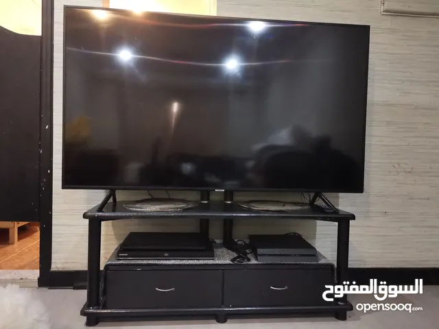 شاشة تليفزيون سامسونج 65مع طاولة