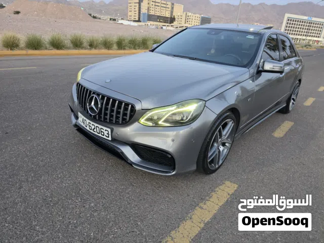 2011 مرسيدس بنز الفئة-E E 200