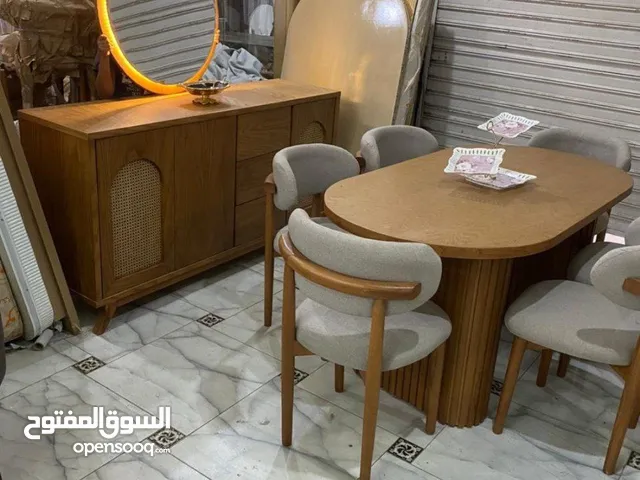 سفرة و بوفيه زان احمر