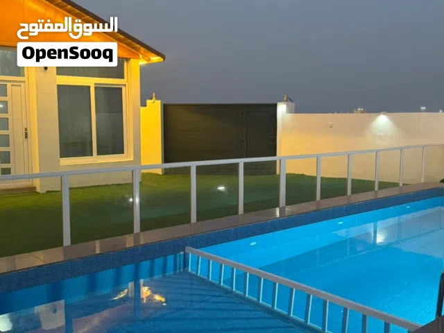 2 Bedrooms Chalet for Rent in Al Sharqiya Ja'alan Bani Bu Ali
