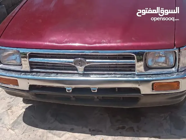 Used Toyota Hilux in Amman