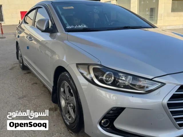 2017 Hyundai Avante Standard