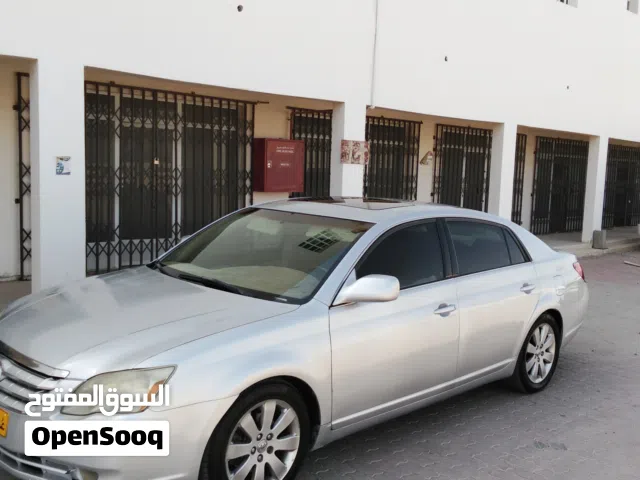 2005 Toyota Avalon XLS