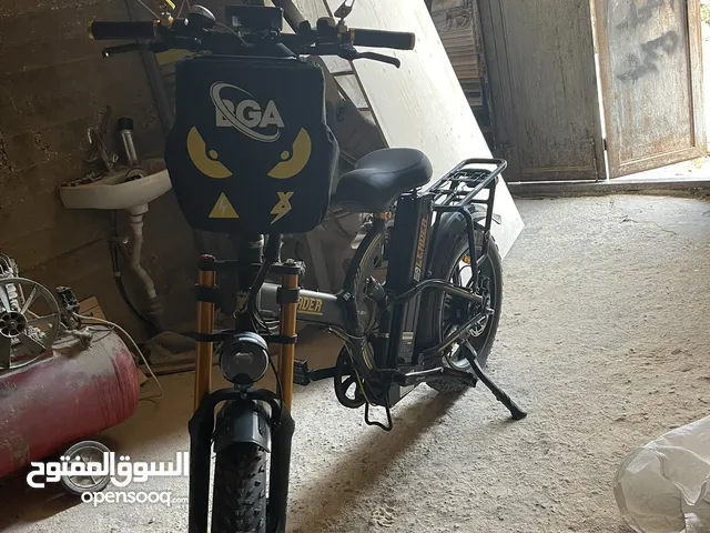 بسكليت ليدرر بسعر مغري مستعمل بس اسبوع