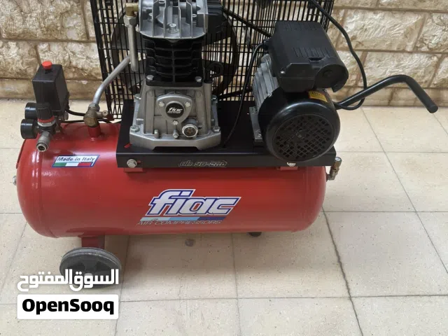 كومبريسر ايطالي