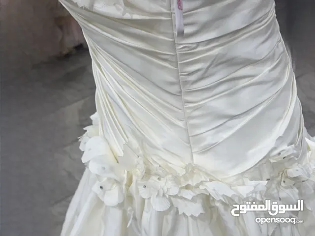 Weddings and Engagements Dresses in Mubarak Al-Kabeer