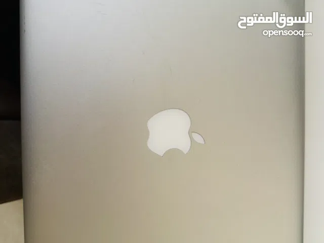 Apple macbook laptop