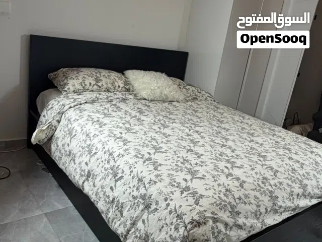 عفش شبه جديد للبيع