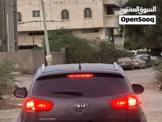 تيوته 223 وجديد وفخم ومشت 10كيلو بس من الشرك لي البيت