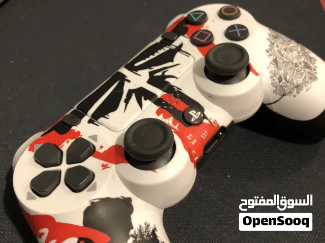 PS4 Controller with Custom Artwork – Works Perfectly