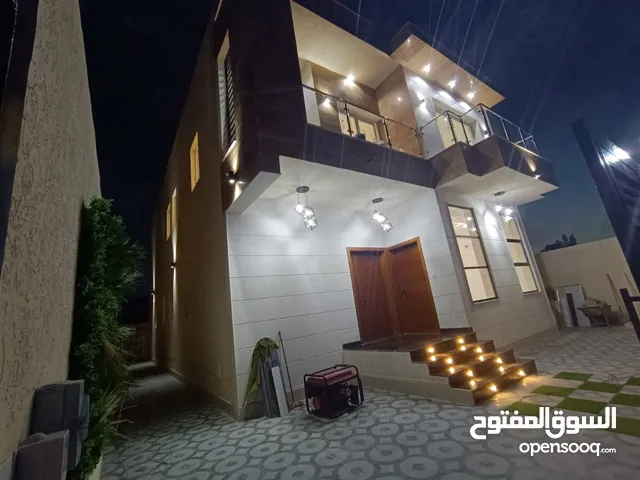 340m2 5 Bedrooms Villa for Sale in Ajman Al Mwaihat