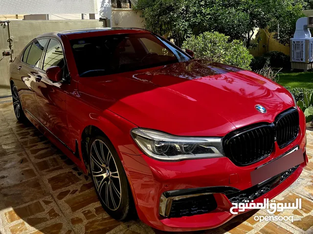 بي ام دبليو 750i فوول 2019 للبيع