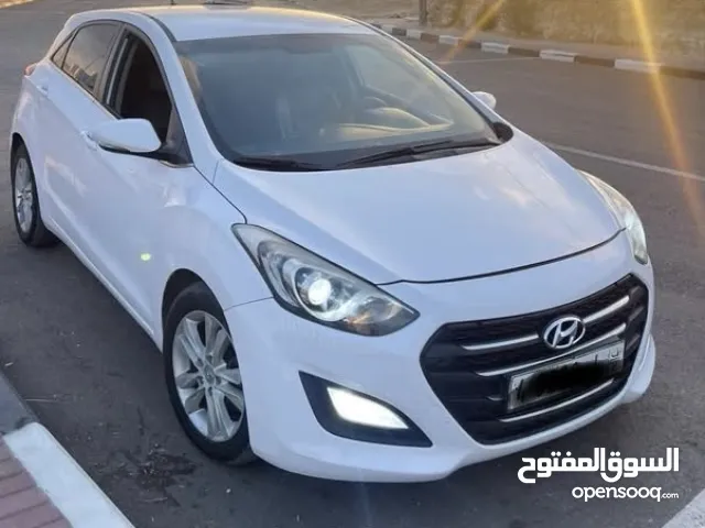 Used Hyundai i30 in Hebron