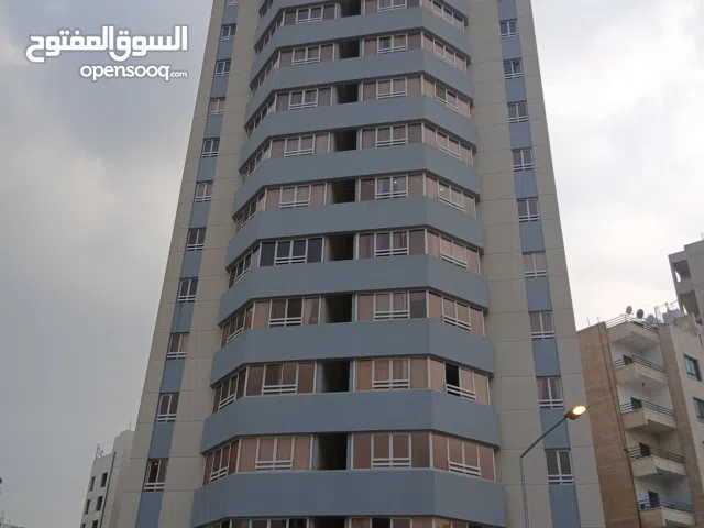 120 m2 3 Bedrooms Apartments for Rent in Hawally Hawally