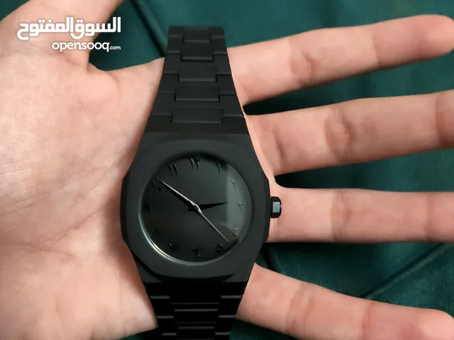 ساعه رجالى عصريه بطراز عربي ضد الماء سوداء بالكامل