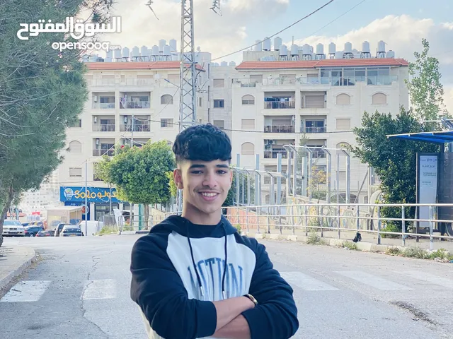محمد نادر نجوم