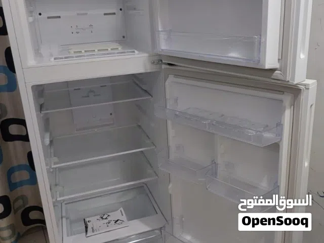 ثلاجة للبيع