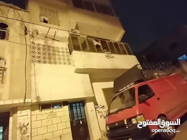 200m2 More than 6 bedrooms Townhouse for Sale in Zarqa Awajan