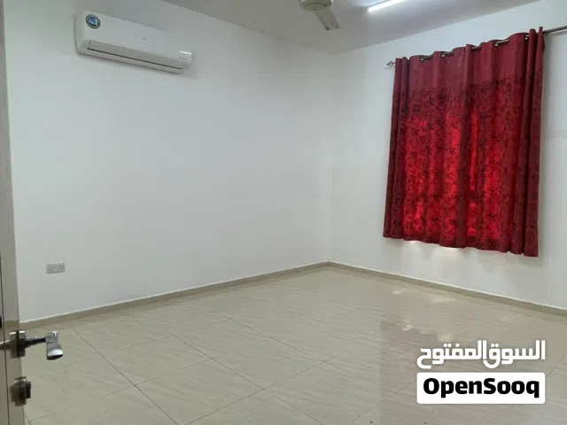 Unfurnished Monthly in Muscat Amerat