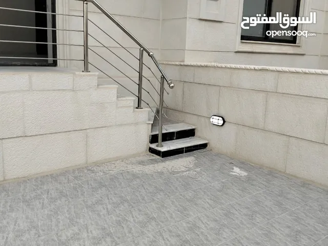 171 m2 3 Bedrooms Apartments for Sale in Amman Shafa Badran