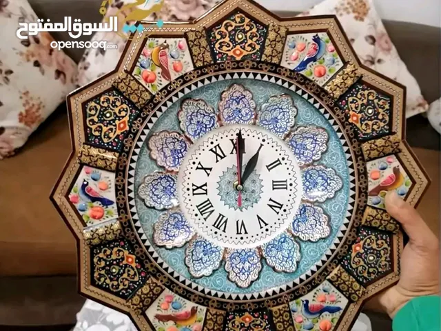 تصميم على مدار الساعة - شمس - لمسة نهائية - دجاج وزهرة - مع قرص من المينا المنقوش