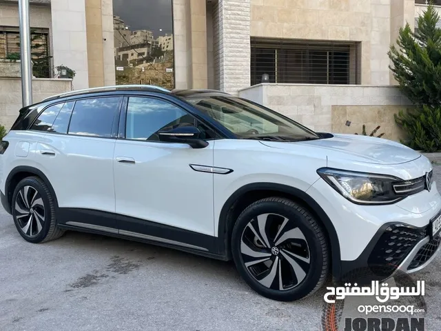 Sedan Ford in Irbid