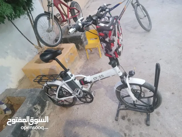 دراجه هوائيه عالكهرباء تمشي من30ل 35 م