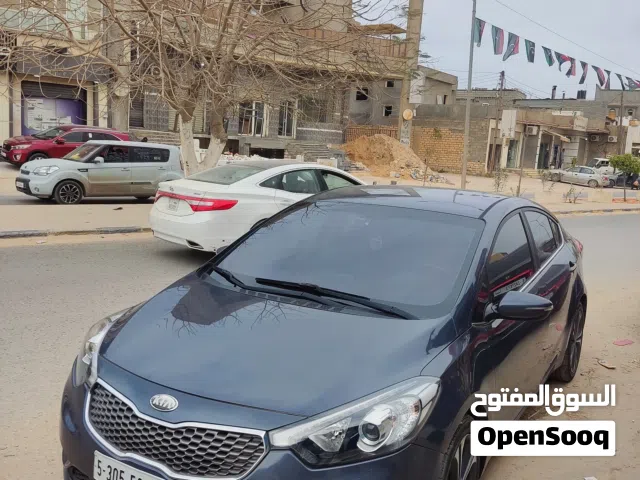 كيا فورتي اقرا الوصف