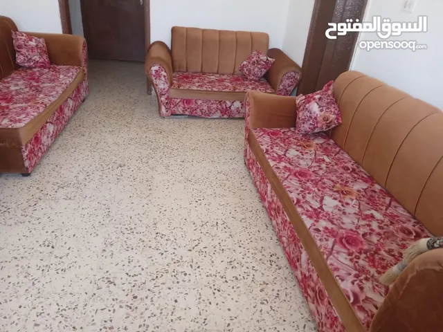 كنب مستعمل للبيع قابل للتفاوض