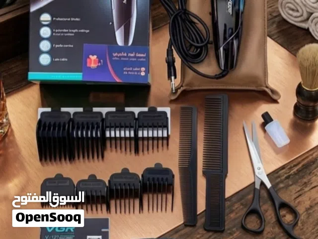 ماكينة حلاقة احترافية VGR V-127 مع بكج متكامل لكل احتياجاتك