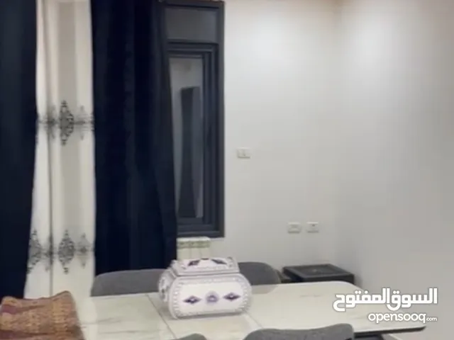 180 m2 3 Bedrooms Apartments for Sale in Ramallah and Al-Bireh Al Baloue