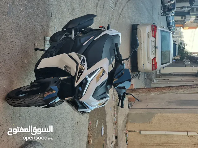 موطو ربي ايبارك شبه اصفار ماشي 60 ميل بسس ، موديل 2024 ، استيراد امريكي معاه زوز امفاتيح ب لارماتهم