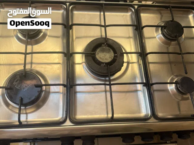 طباخ ونسا كبير