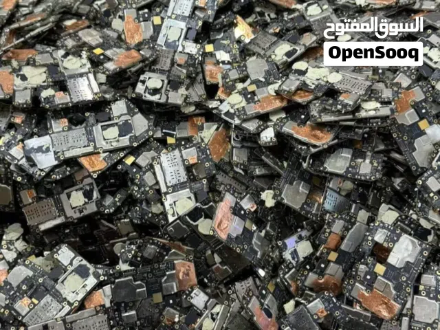 شراء اللوحات الداخليه للهواتف الخربانه بالكيلو Buying damaged phone internal circuit boards by the