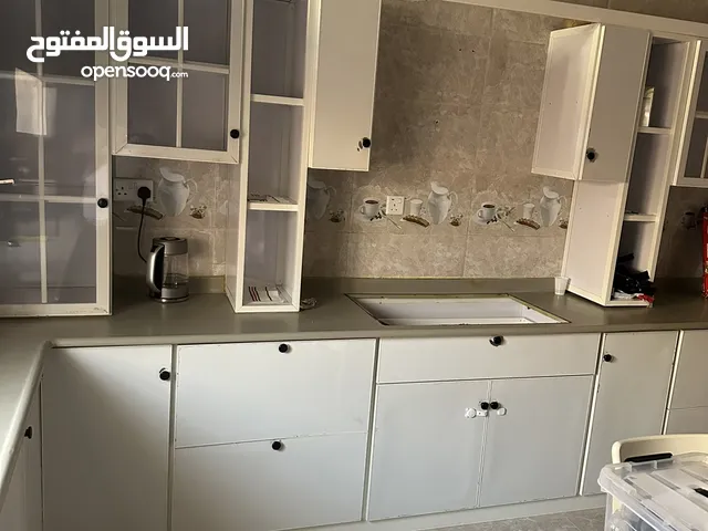 مطبخ للبيع اللون ابيض