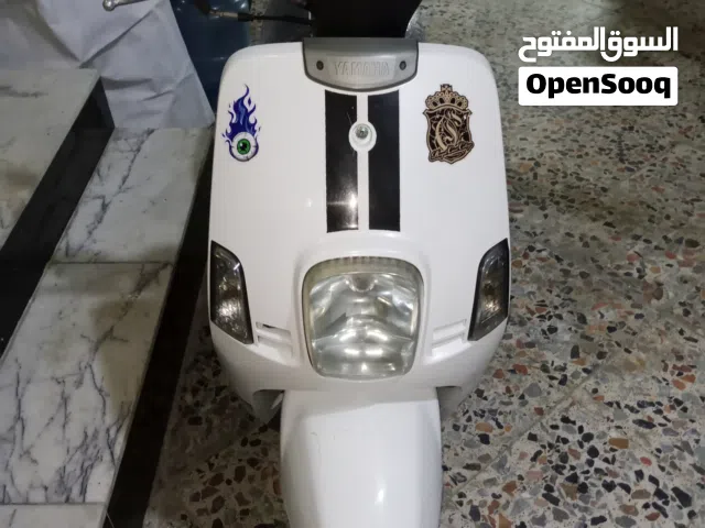 السلام عليكم دراجه ماكس بوليسي  رمبا صارلها شهر  من طالعه من رمبا للبيع جديده لون ابيض كله ختم واحد