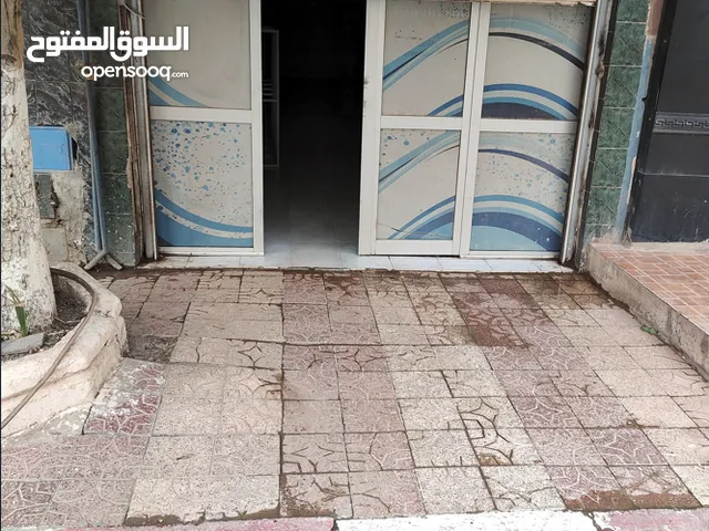 محل للبيع في ولاية سيدي بلعباس طريق النجاح