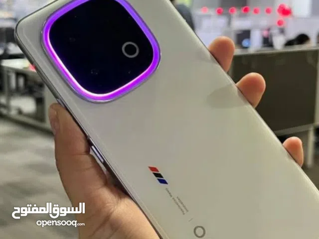 IQOO 13 16GB RAM 512 GB STORAGE