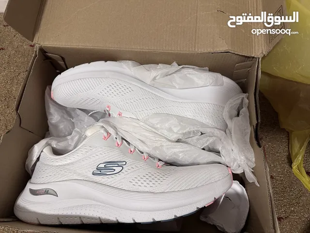 White Sport Shoes in Mecca