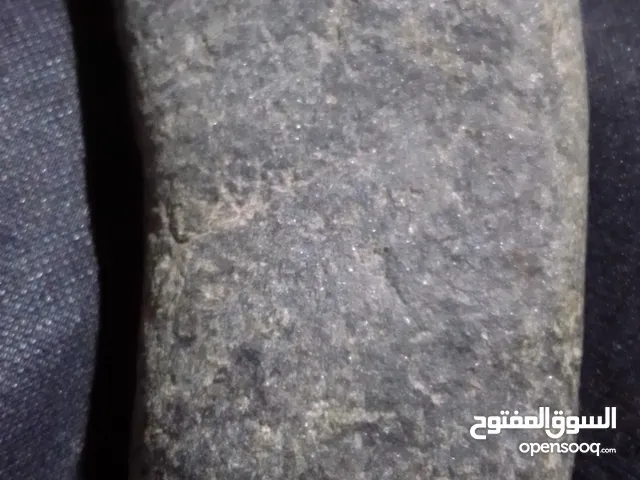 احجار طبيعيه