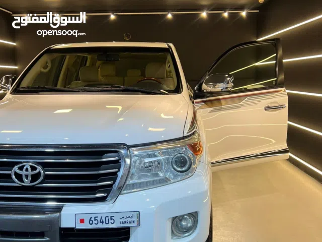 Used Toyota Land Cruiser in Muharraq