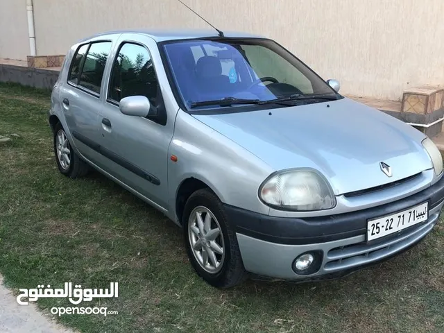 Used Renault Clio in Tripoli