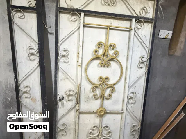 باب حديد مستعمل
