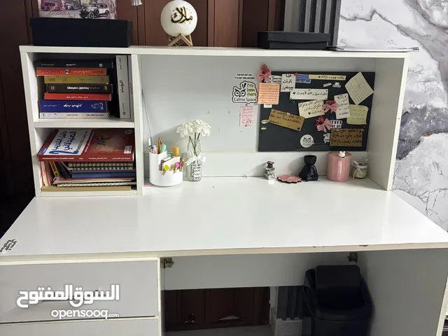 مكتب شبه حديد للبيع