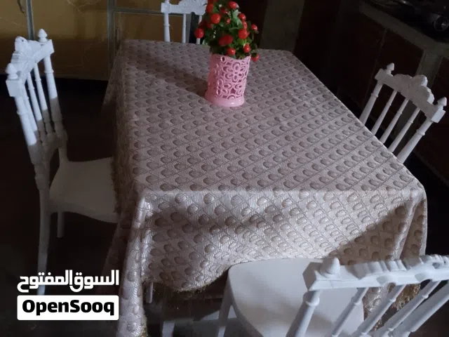 ميز كراسي عضم عاج