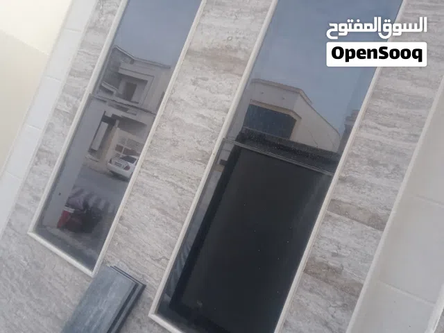 شركه بيراميدز لأعمال الالمنيوم والزجاج والسلك البلسيه وأعمال الصيانه تقدم أفضل الاسعار
