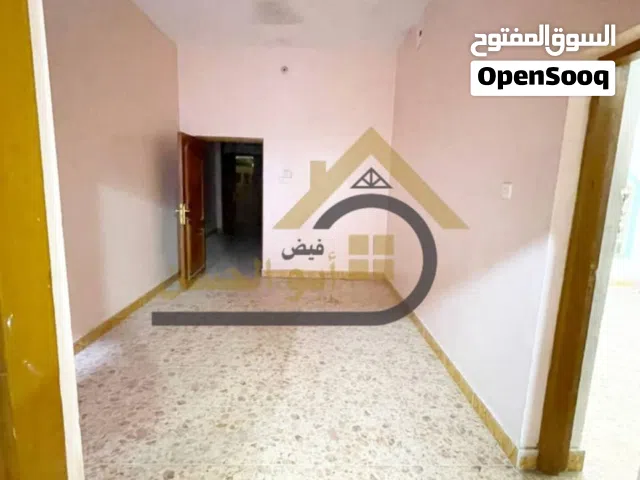 150 m2 2 Bedrooms Townhouse for Rent in Basra Khadra'a