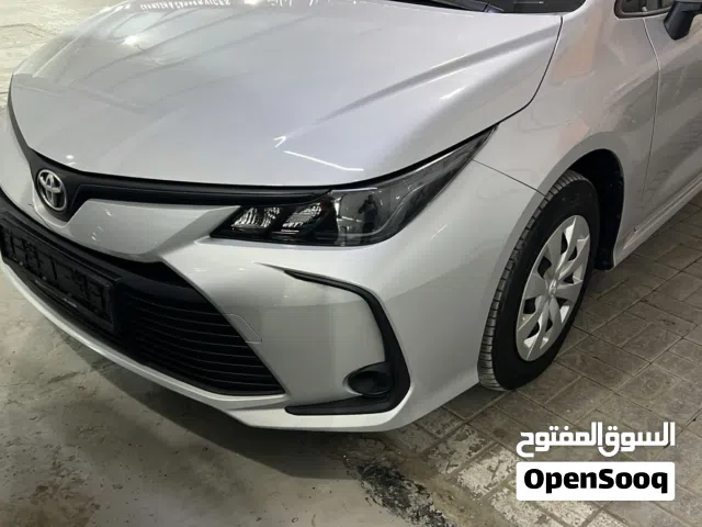 كرولا 1.6 رمادي بحالة جيدة جدا xli